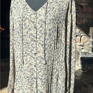 J. Jill Beige and Blue Floral Button-Up Blouse